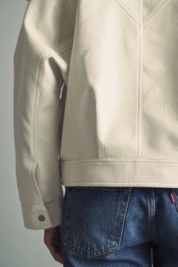J7556